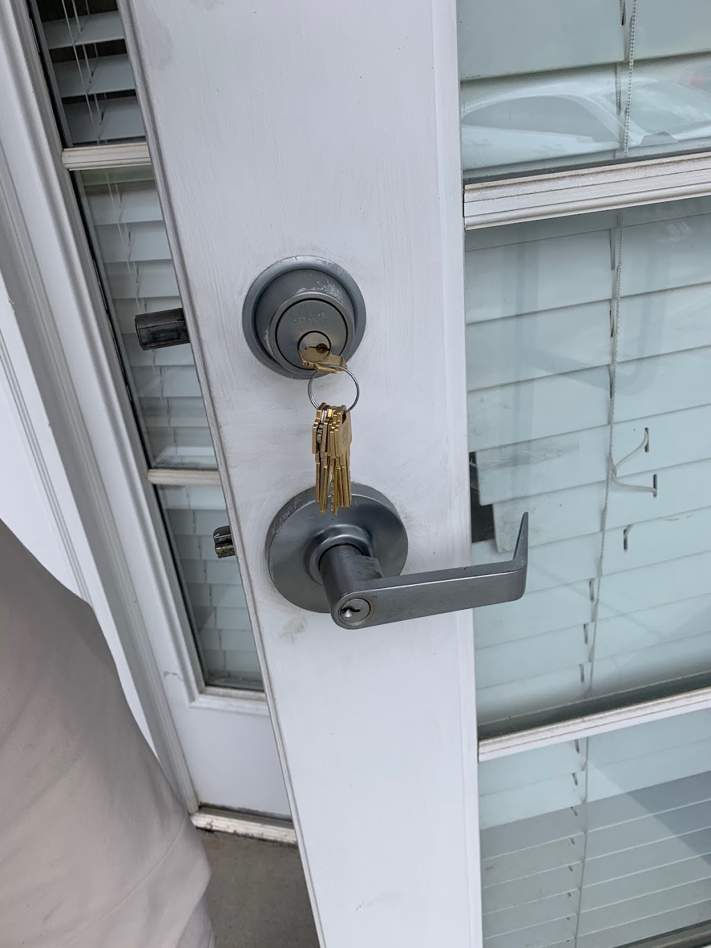 KeyMe Locksmiths | 675 US-1, Iselin, NJ 08830 | Phone: (732) 603-1297