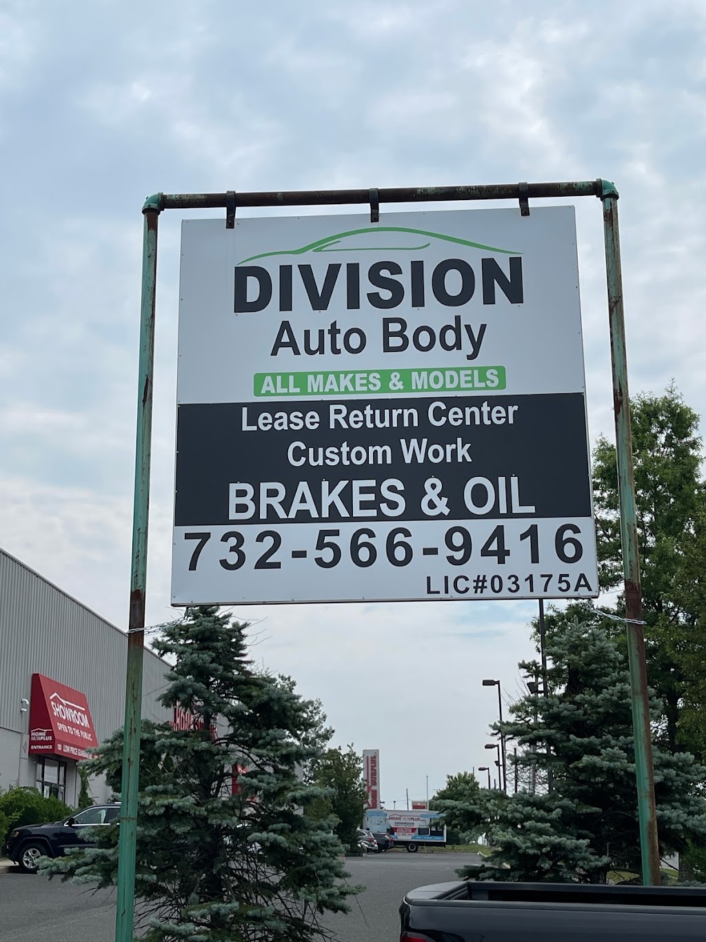 Division Auto Body Inc | 156 NJ-35, Keyport, NJ 07735 | Phone: (732) 566-9416