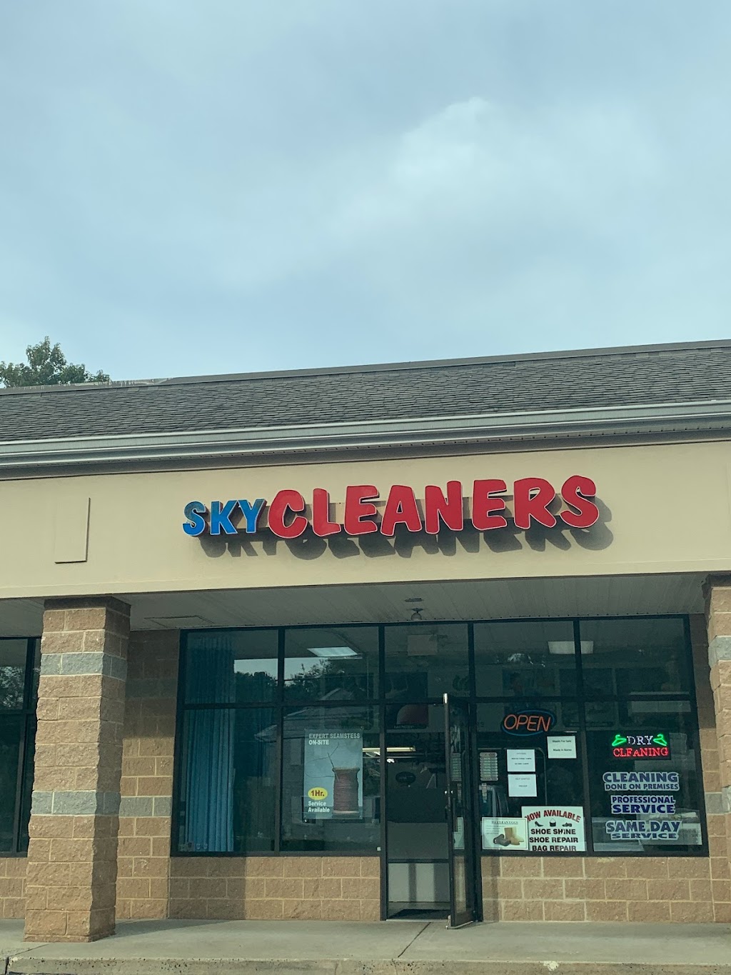 Sky Cleaners | 2 Old Forge Rd # 4, Helmetta, NJ 08828 | Phone: (732) 605-0365