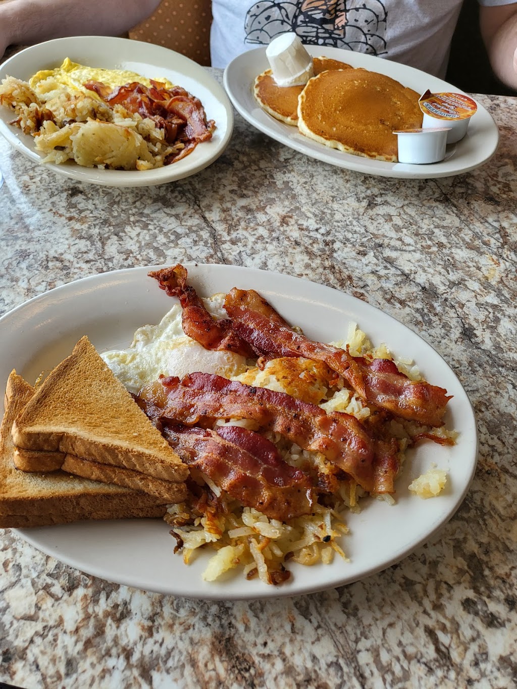 Lancers Diner | 858 Easton Rd, Horsham, PA 19044 | Phone: (215) 674-5088