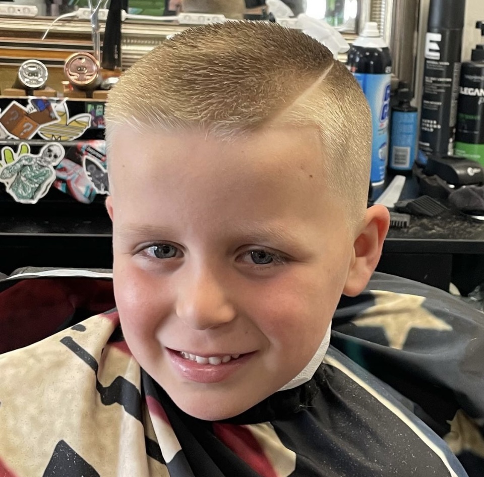 Village Cuts | 1041 Thorndike St, Palmer, MA 01069 | Phone: (413) 205-4096