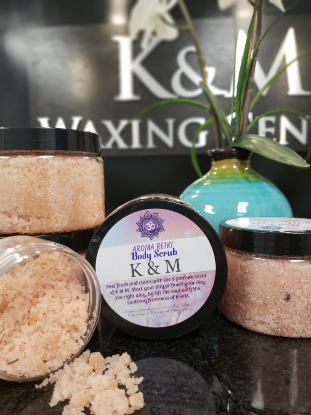 K & M Waxing Center - The Unisex Body Wax Specialist | 483 Federal Rd, Brookfield, CT 06804 | Phone: (203) 740-1133