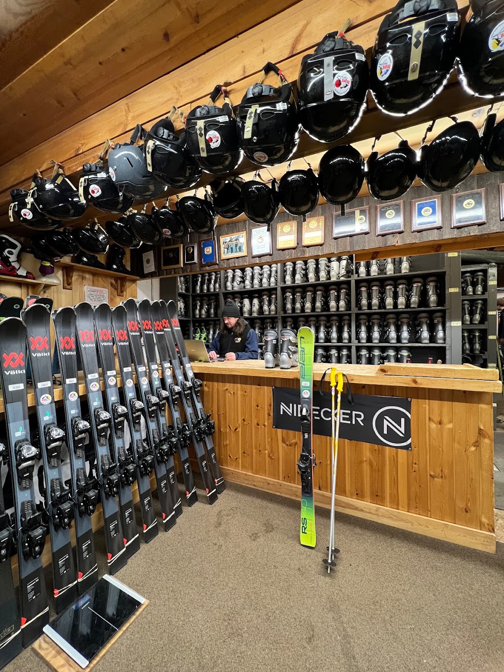 The Pro Ski and Ride | 7535 Main St, Hunter, NY 12442 | Phone: (518) 263-5303