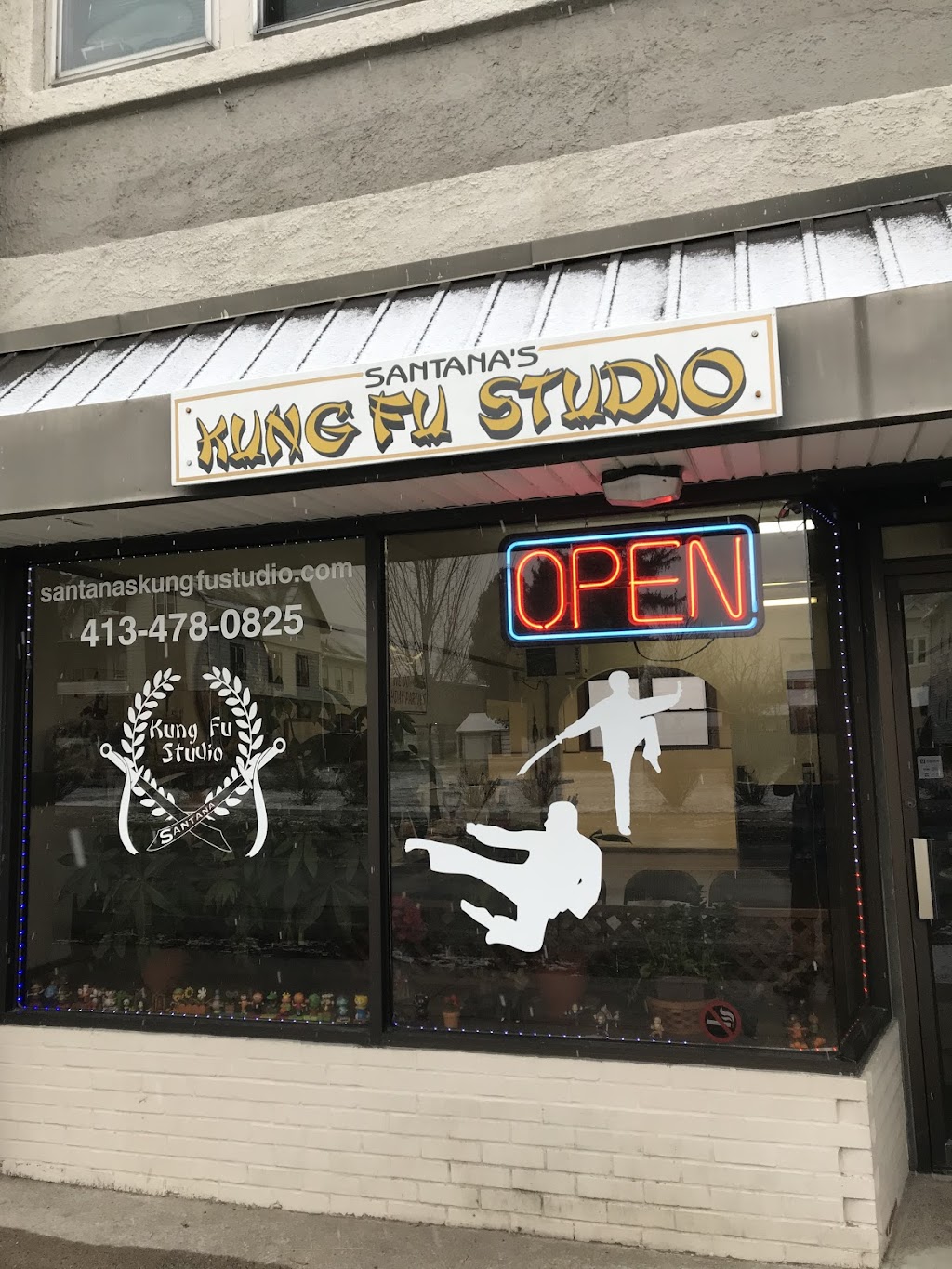 Santanas Kung Fu Studio | 452 Main St, West Springfield, MA 01089 | Phone: (413) 478-0825