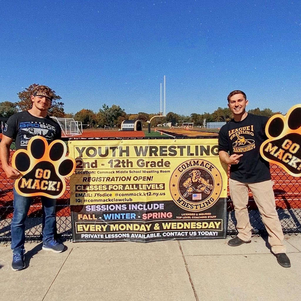 Commack Wrestling Claw Club | 700 Vanderbilt Pkwy, Commack, NY 11725 | Phone: (631) 493-7596