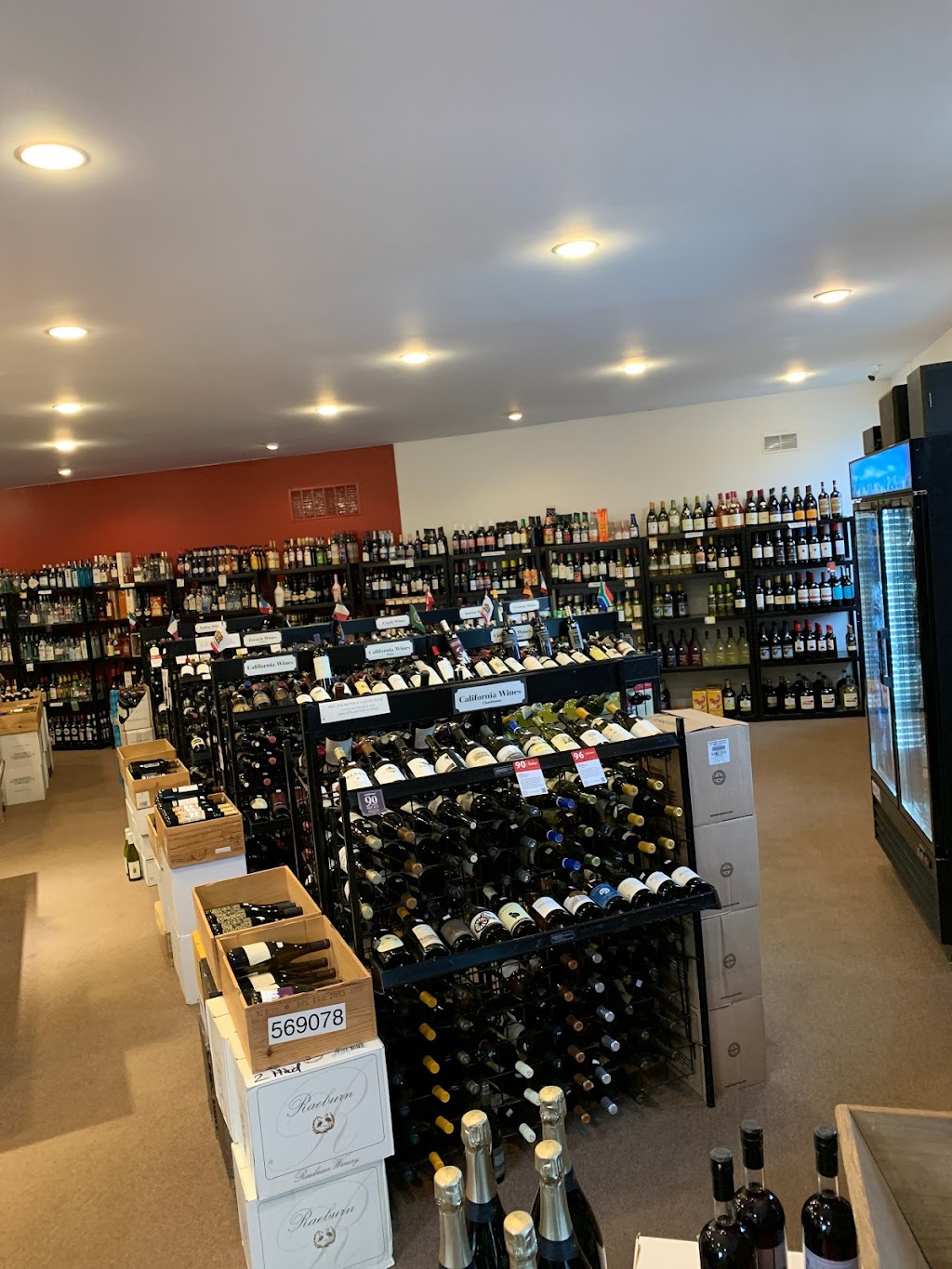 Pine Plains Fine Wines | 2881 Church St, Pine Plains, NY 12567 | Phone: (518) 398-7633