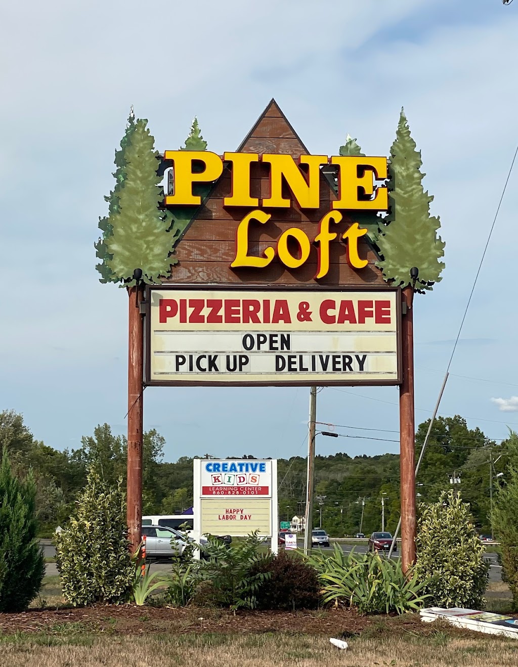 Pineloft Resteraunt | 1474 Berlin Turnpike, Berlin, CT 06037 | Phone: (860) 828-9797