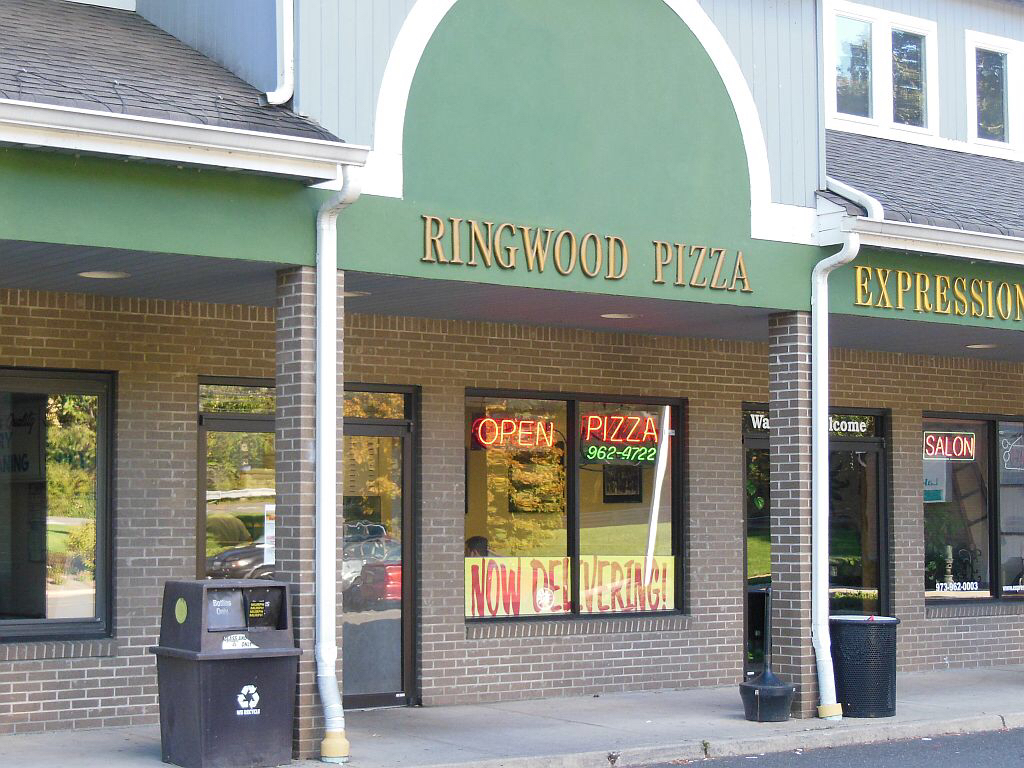 Ringwood Pizza | 55 Skyline Dr # 106, Ringwood, NJ 07456 | Phone: (973) 962-4722