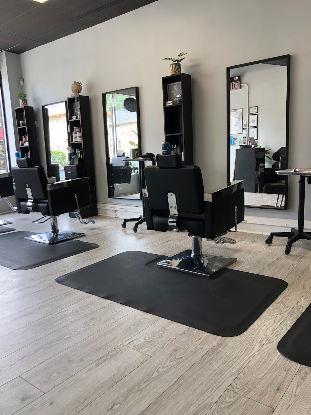 The Modern Mane | 247 Centre St, Nutley, NJ 07110 | Phone: (973) 939-7300