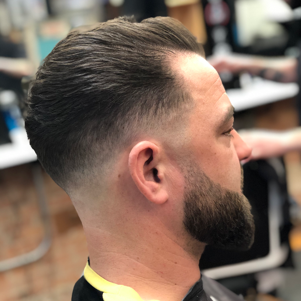 Jesses Barber Shop | 314 Oxford Rd, Oxford, CT 06478 | Phone: (203) 463-4440