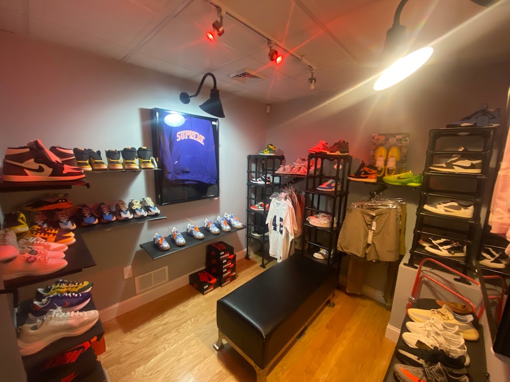 Grail City | 360 N Main St #3, Southington, CT 06489 | Phone: (860) 426-3562