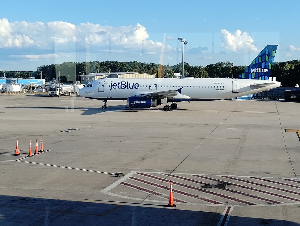 JetBlue Airways | Terminal A, 11 Schoephoester Rd, Windsor Locks, CT 06096 | Phone: (800) 538-2583