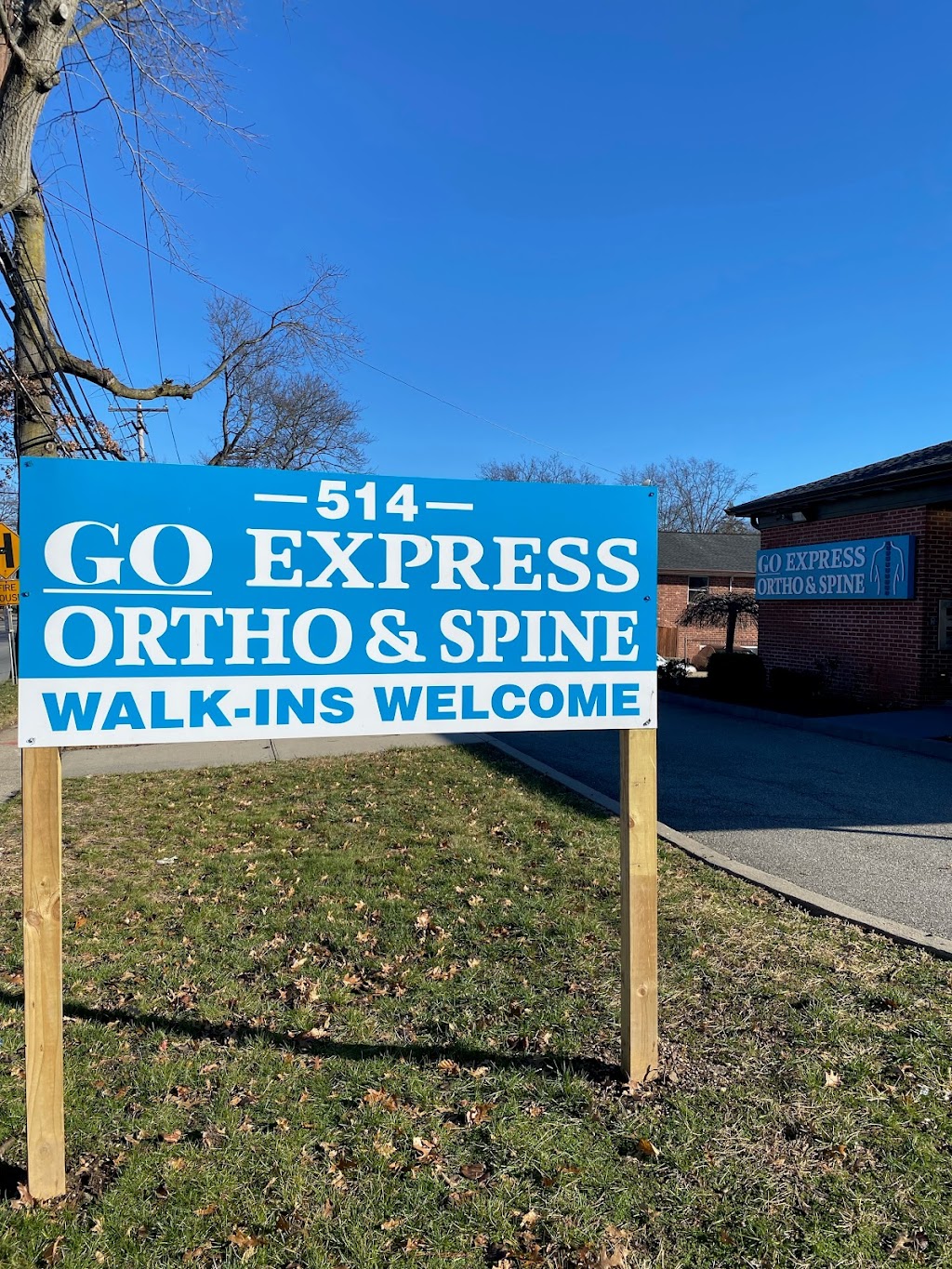 GO ORTHO & SPINE EXPRESS | 514 Old Country Rd, Westbury, NY 11590 | Phone: (516) 743-9450