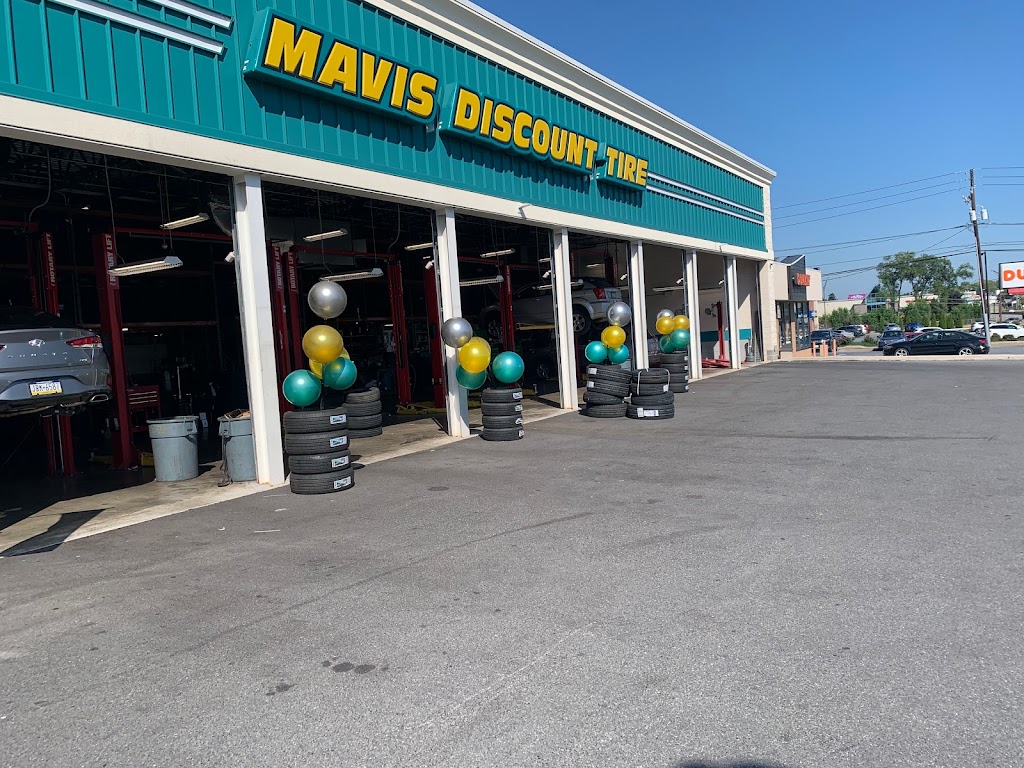 Mavis Discount Tire | 2350 MacArthur Rd, Whitehall, PA 18052 | Phone: (484) 823-5095