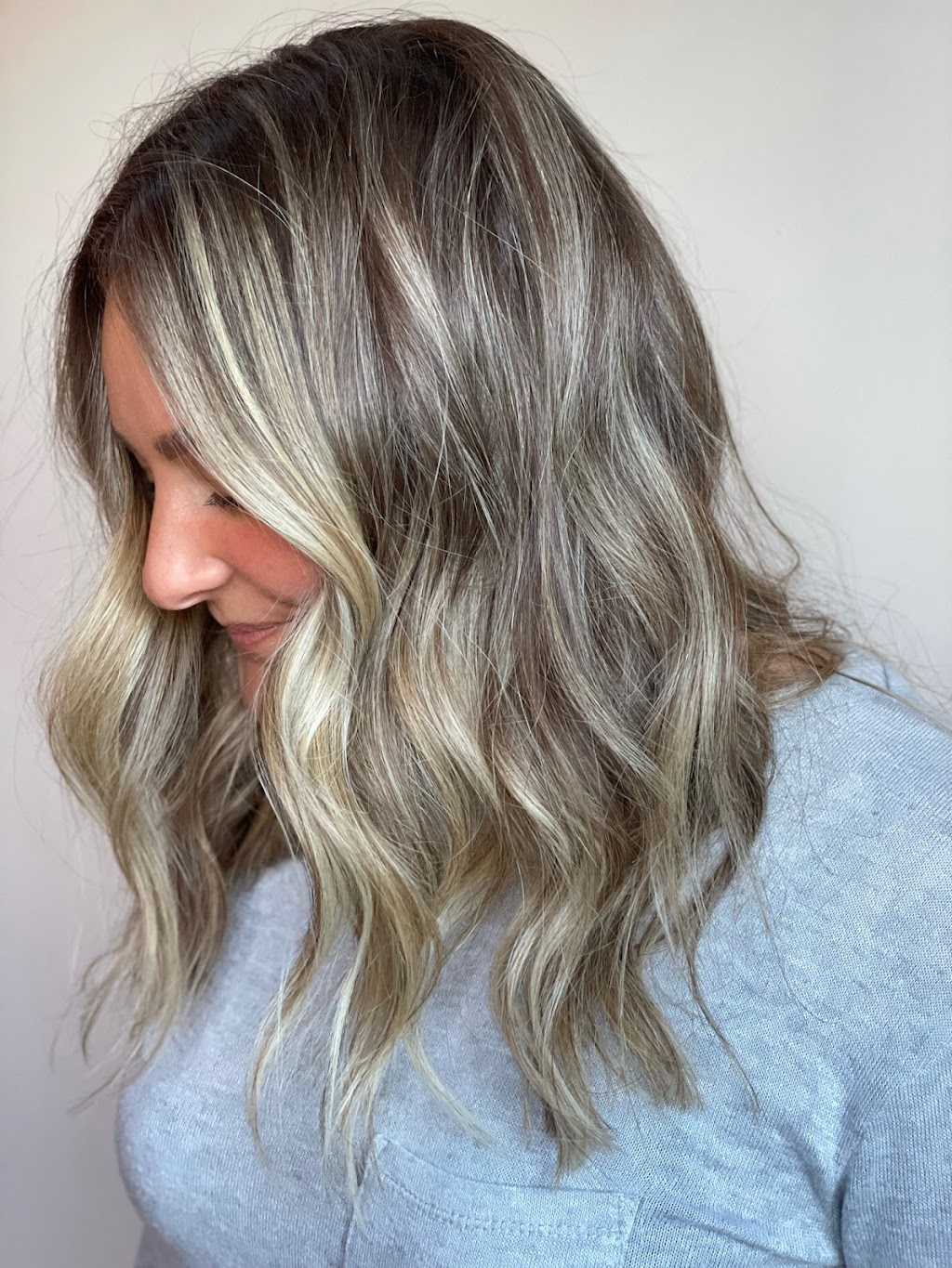 Pretty Painted Hair | 409 Canal St, Plantsville, CT 06479 | Phone: (860) 503-9668