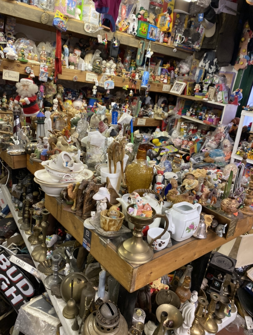 Worldwide Treasures & Collectible Thrift Store | 90 Wilson Ave GREY BUILDING BOOTH #48 &, 66, Englishtown, NJ 07726 | Phone: (917) 670-4908
