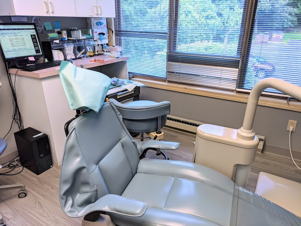 Simsbury Family & Cosmetic Dentistry | 381 Hopmeadow St, Weatogue, CT 06089 | Phone: (860) 792-5589