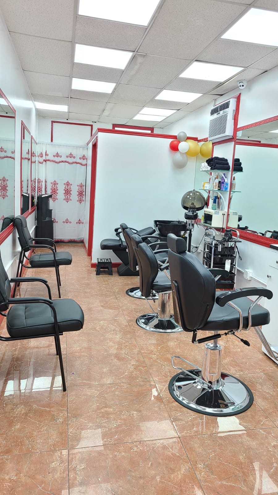 New Queens Hair & Beauty Salon | 97-20B 64th Ave, Queens, NY 11374 | Phone: (347) 808-8220