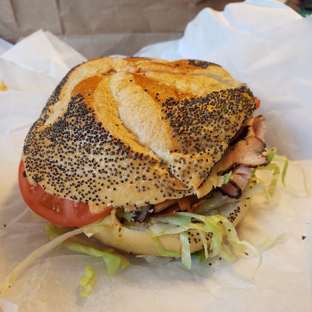 Rockys Millwood Deli | 235 Saw Mill River Rd, Millwood, NY 10546 | Phone: (914) 941-2165