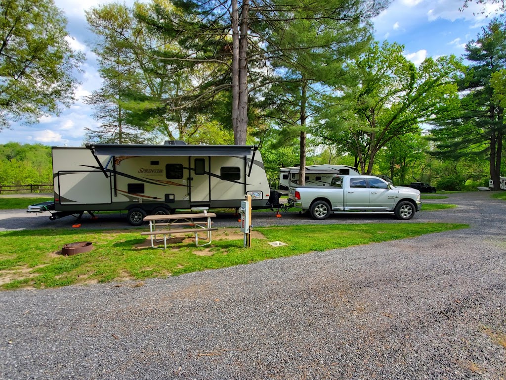 Interlake RV Park | 428 Lake Dr, Rhinebeck, NY 12572 | Phone: (888) 584-3729