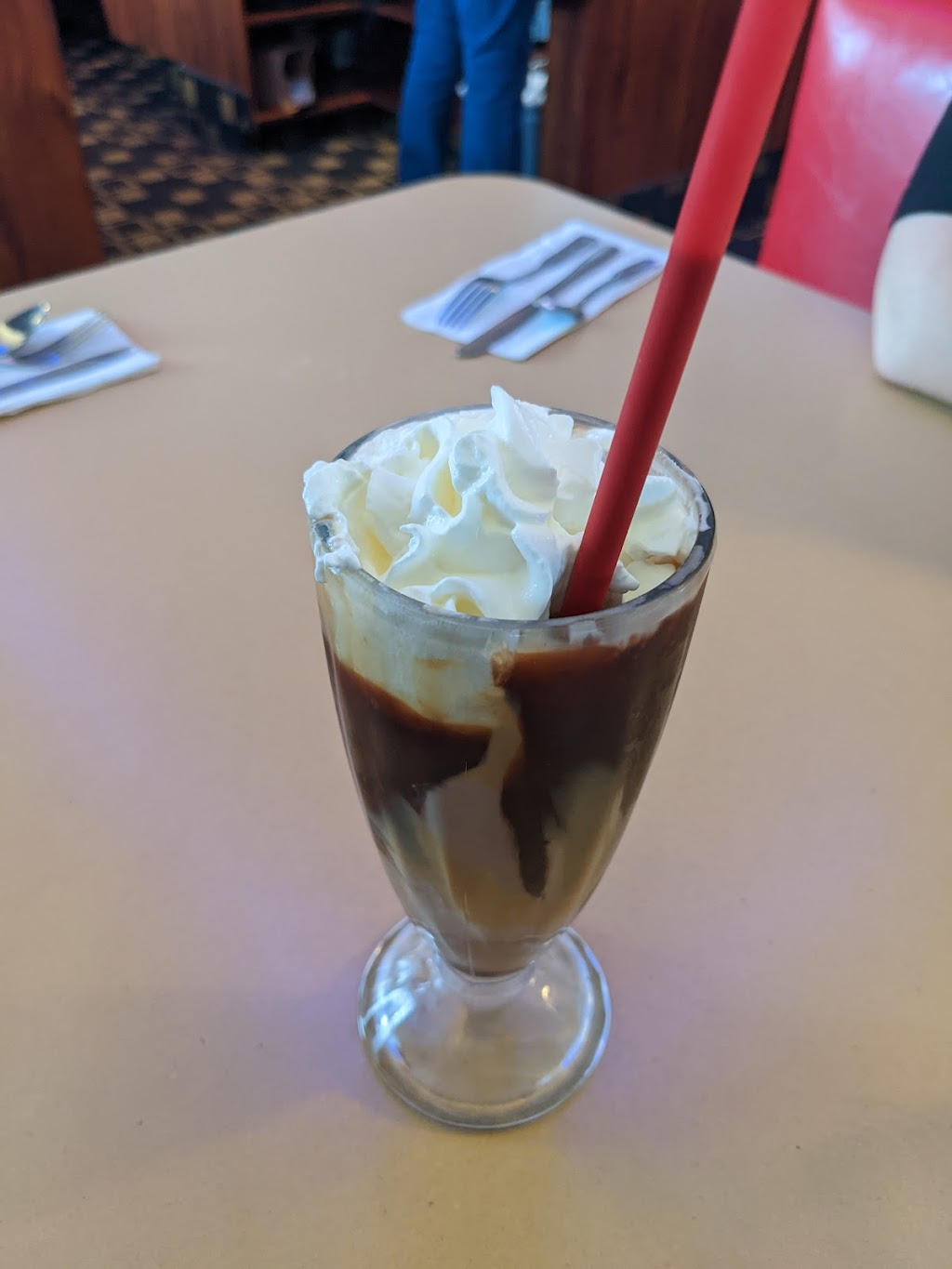 Johnnys Roadside Diner | 458 Russell St, Hadley, MA 01035 | Phone: (413) 256-8000