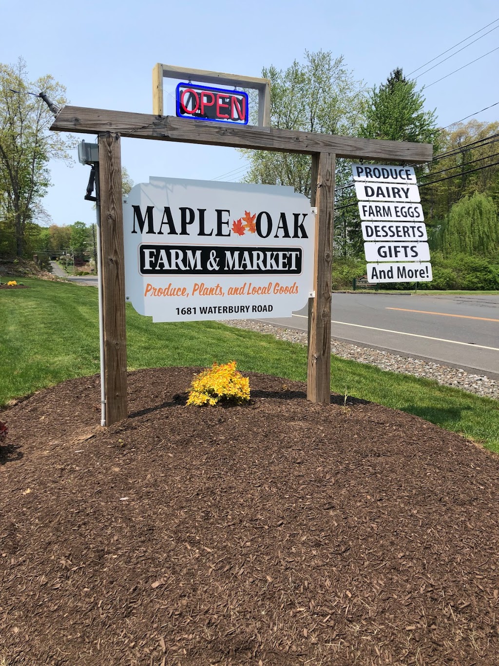 Maple Oak Farm and Market | 1681 Waterbury Rd, Cheshire, CT 06410 | Phone: (203) 806-1252