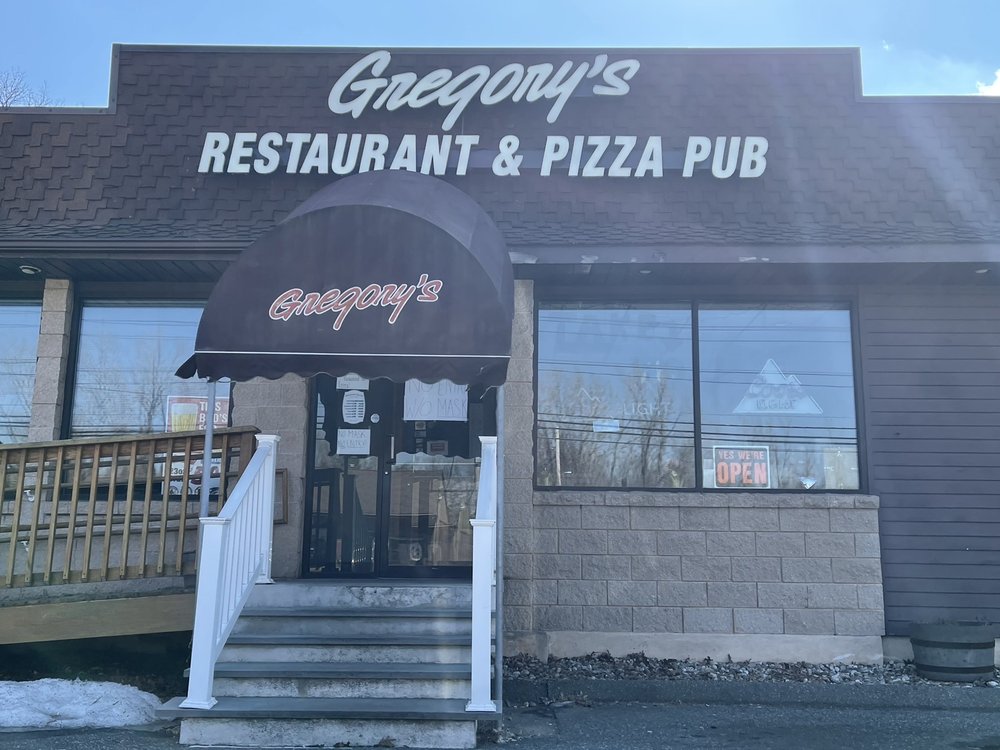 Gregorys Restaurant & Pizza | 2391 Boston Rd, Wilbraham, MA 01095 | Phone: (413) 596-3500