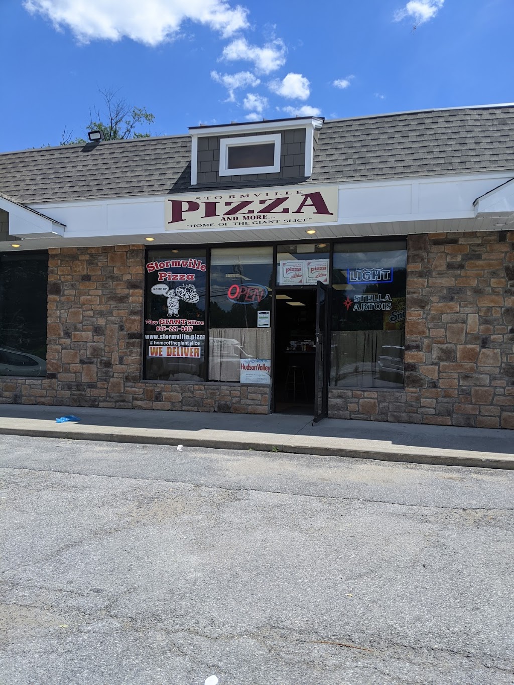 Stormville Pizza and More | 198 NY-216, Stormville, NY 12582 | Phone: (845) 221-5017