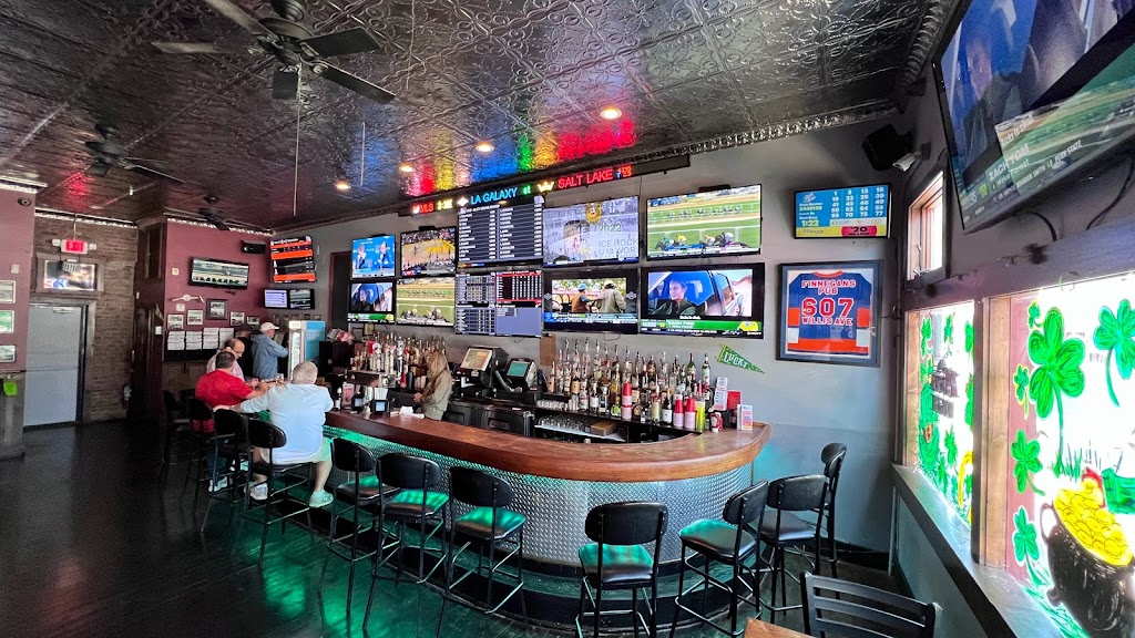 FINNEGANS PUB | 607 Willis Ave, Williston Park, NY 11596 | Phone: (516) 385-2324