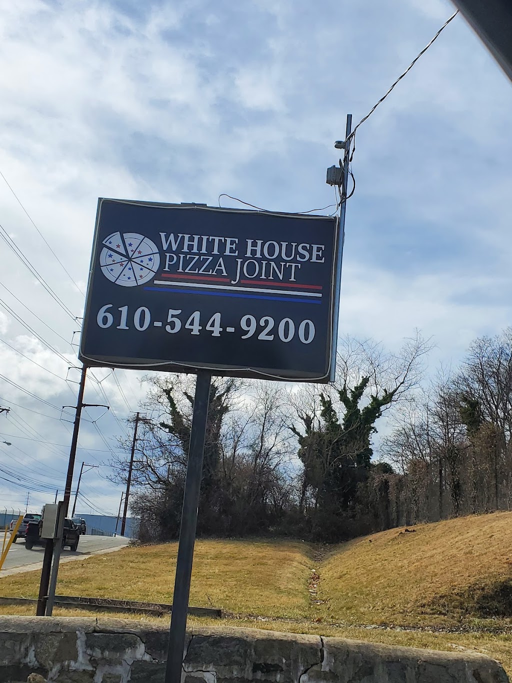 White House Pizza Joint | 300 W Ridge Rd, Marcus Hook, PA 19061 | Phone: (610) 544-9200