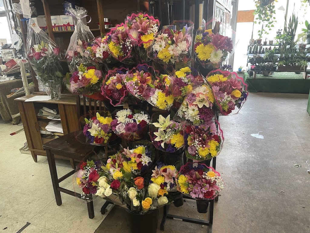 North Plainfield Florist & Gifts | 401 US-22 Unit 48 G, North Plainfield, NJ 07060 | Phone: (908) 378-9991