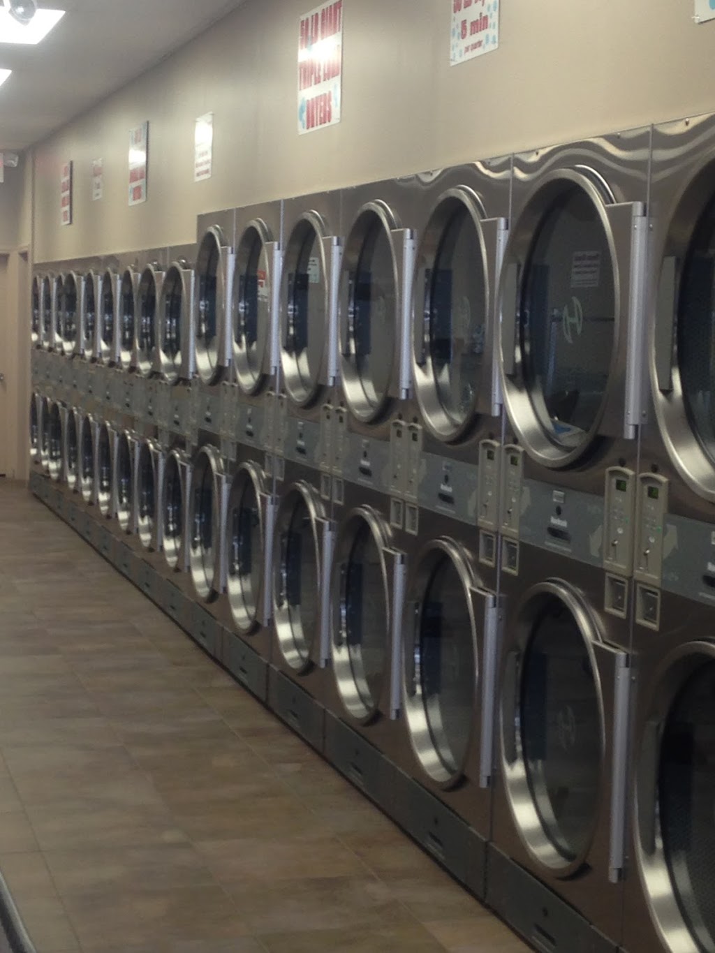 Washing Board Laundromat | 52 N Middletown Rd, Pearl River, NY 10965 | Phone: (845) 735-9246