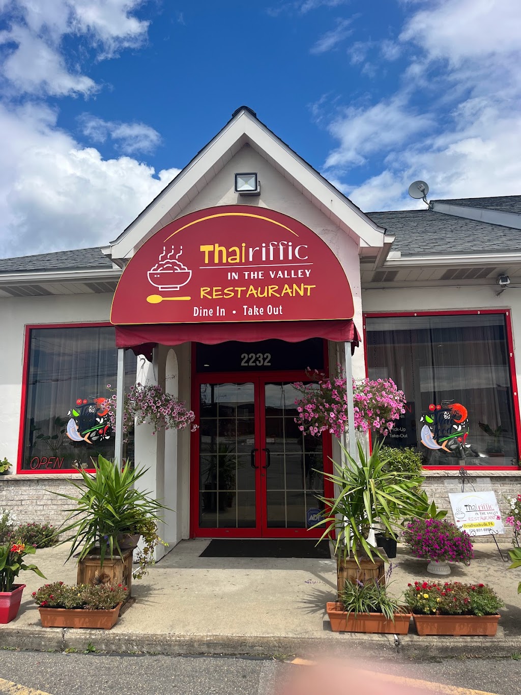 Thairiffic in the Valley | 2232 PA-115, Brodheadsville, PA 18322 | Phone: (570) 801-6995