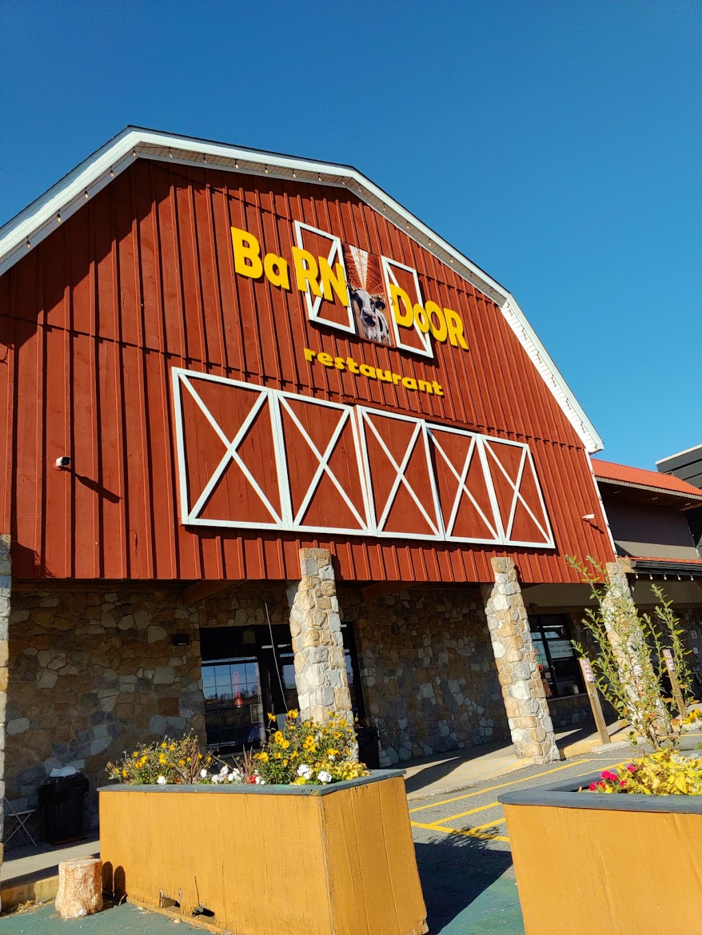 Barn Door Pizza | 6565 Interchange Rd, Lehighton, PA 18235 | Phone: (610) 379-8500