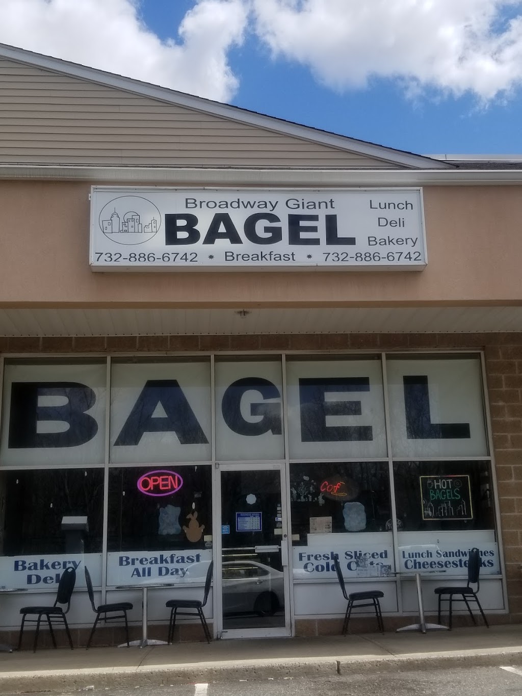Broadway Giant Bagels | 2119 Whitesville Rd # 4, Toms River, NJ 08755 | Phone: (732) 886-6742