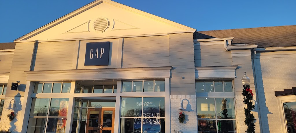 Gap | 690 Bliss Rd, Longmeadow, MA 01106 | Phone: (413) 567-4566