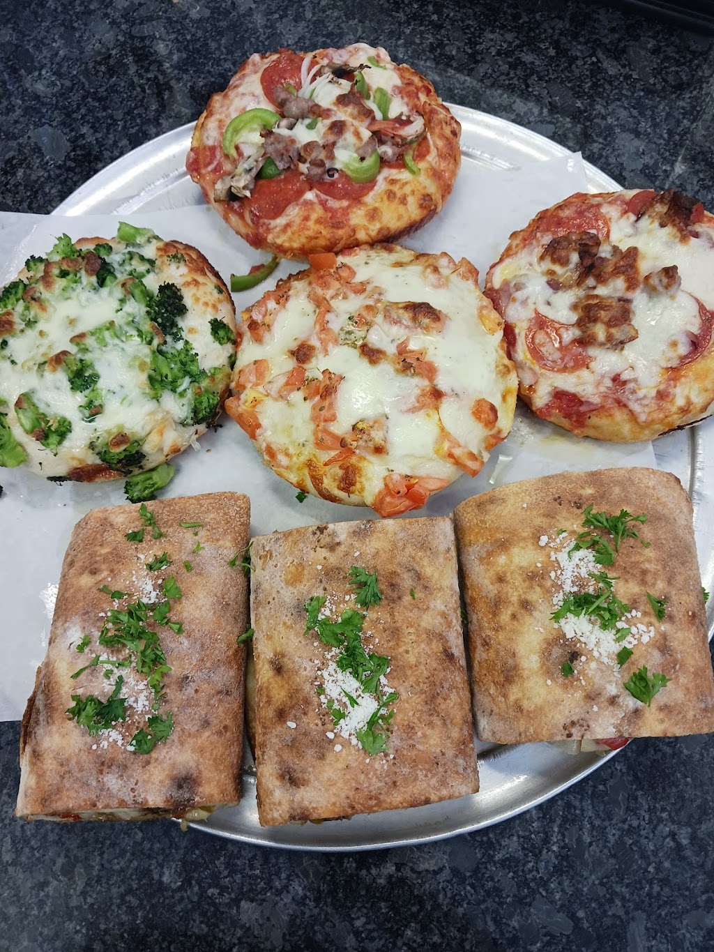 Bella Pizza | 529 US-9 unit 3, Waretown, NJ 08758 | Phone: (609) 549-0156