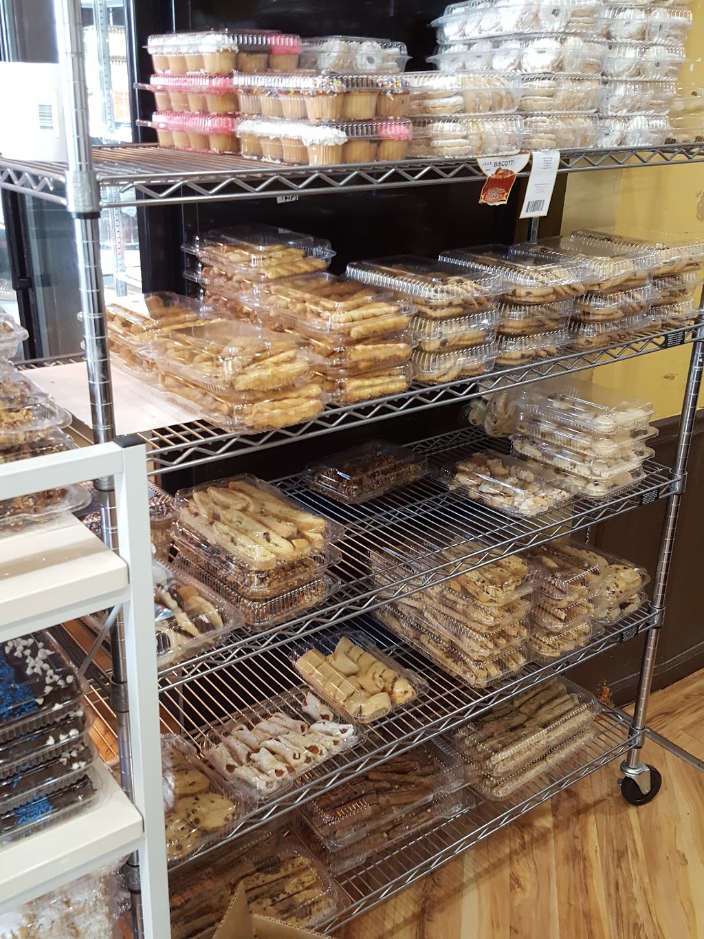 Nahum Challa Bakery | 268 Norwood Ave C, Deal, NJ 07723 | Phone: (732) 531-2911