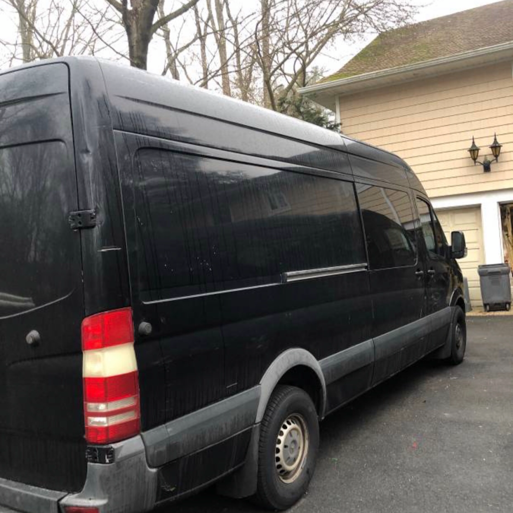 Man With a Sprinter Van | 23 Red Oak Ct, Haskell, NJ 07420 | Phone: (646) 741-4853