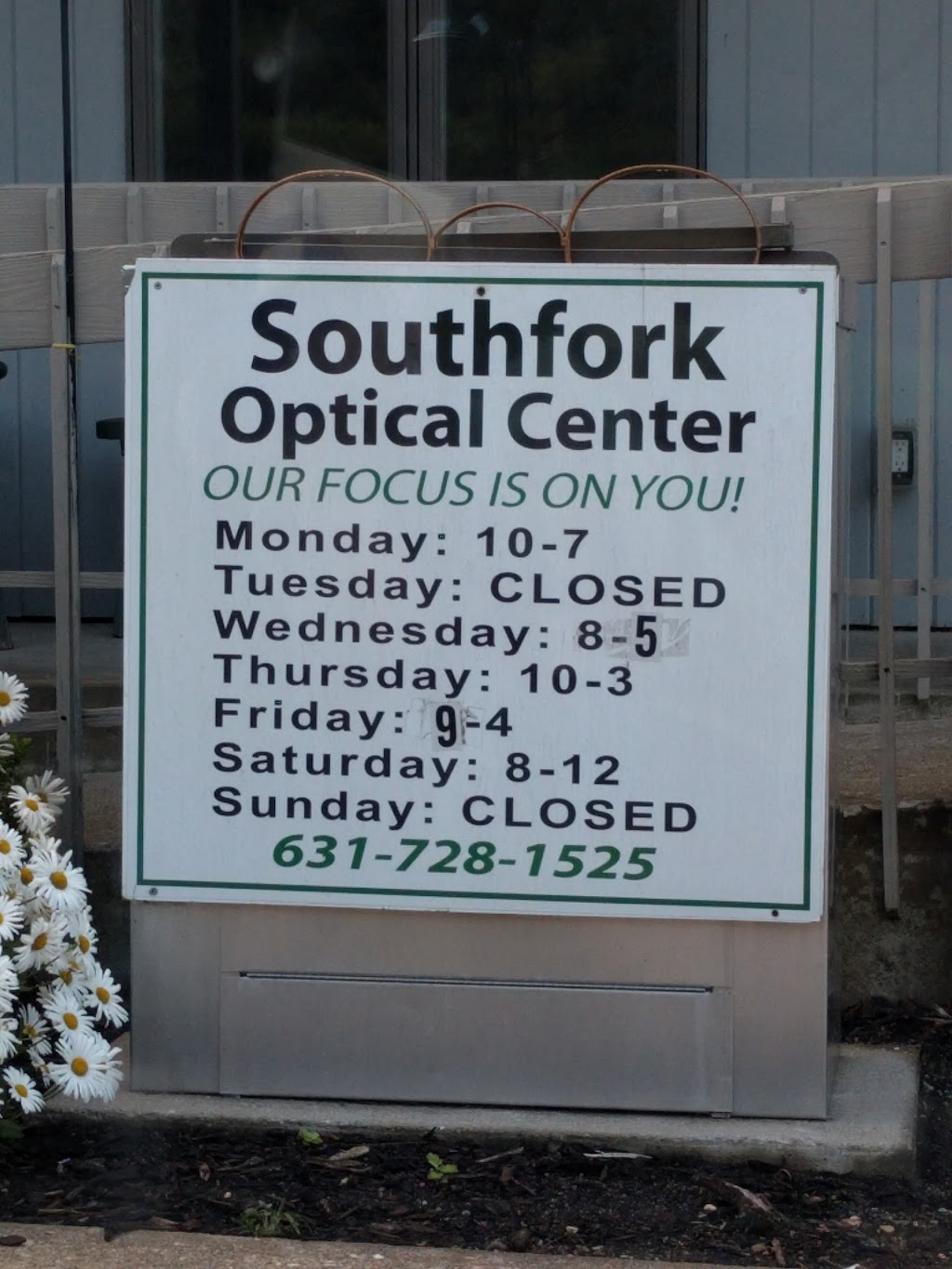 Southfork Optical Center | 1 Jackson Ave, Hampton Bays, NY 11946 | Phone: (631) 728-1525