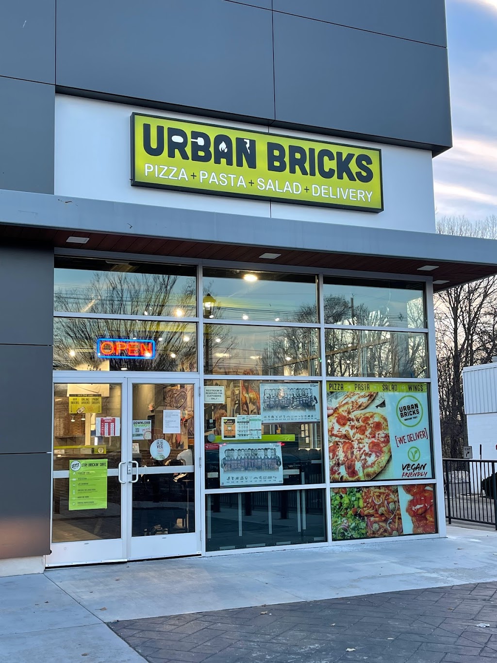 Urban Bricks | 315 NJ-17, Paramus, NJ 07652 | Phone: (201) 903-0963
