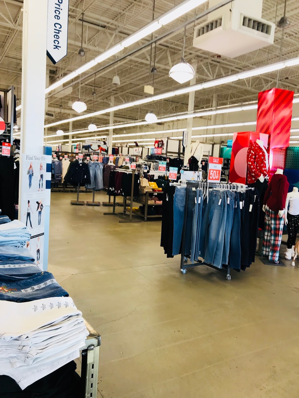 Old Navy | 141 Tuckahoe Rd, Sewell, NJ 08080 | Phone: (856) 728-0394