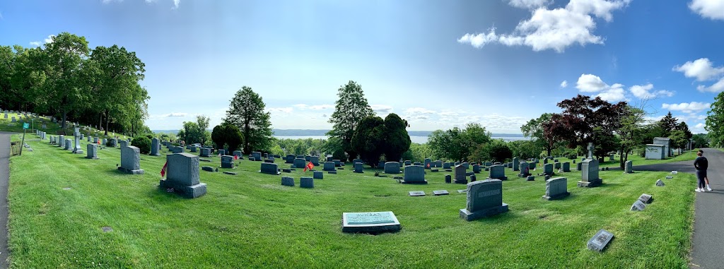 Oak Hill Cemetery | 140 N Highland Ave, Nyack, NY 10960 | Phone: (845) 358-0012