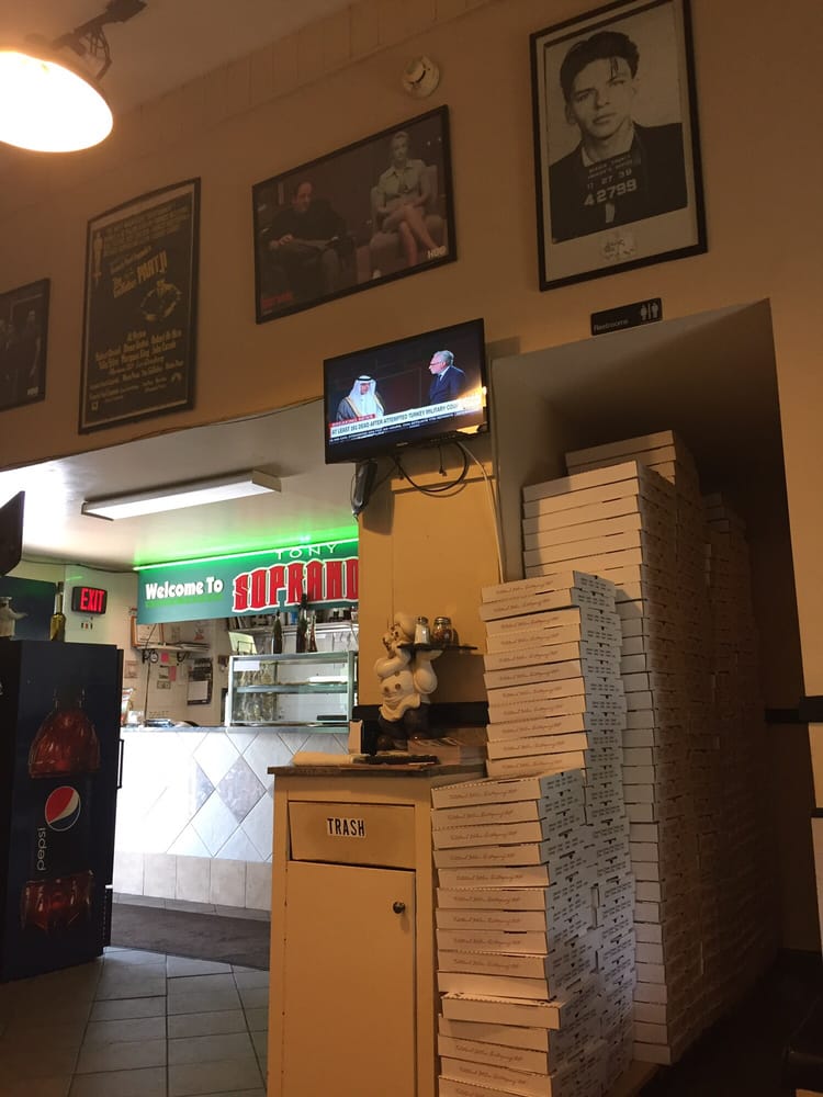 Tony Sopranos Pizza | 1083 Delsea Dr, Westville, NJ 08093 | Phone: (856) 384-8442