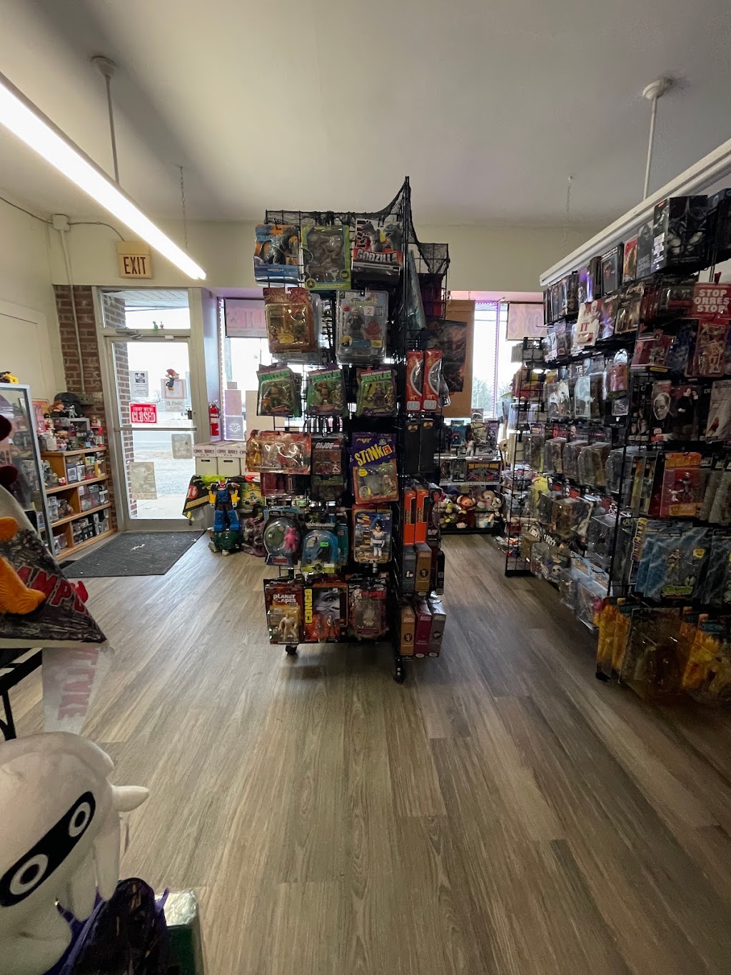 Comics & Killers Collectibles | 1459 NJ-38 Unit 4, Hainesport, NJ 08036 | Phone: (856) 393-3653