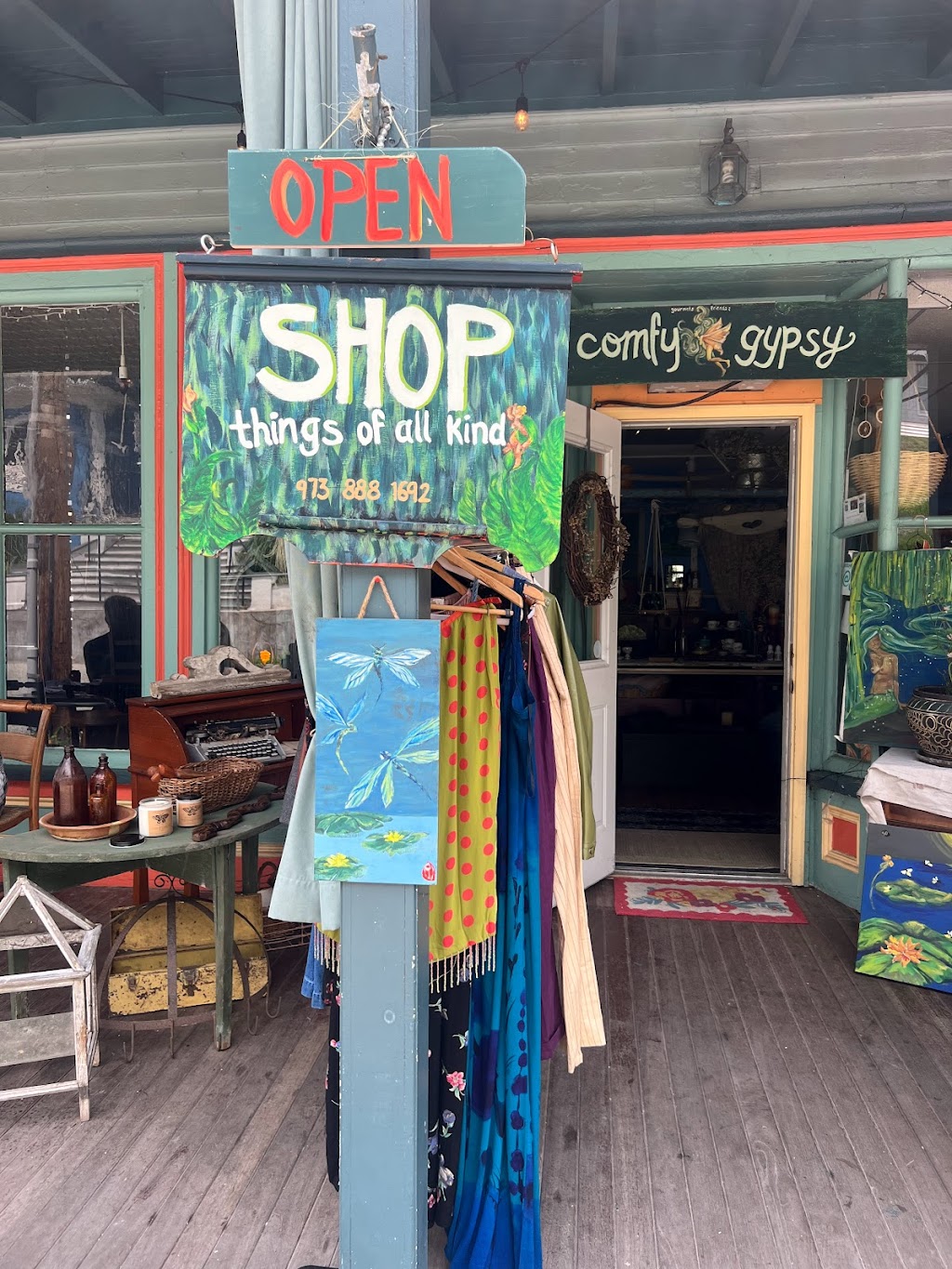 Comfy Komodo - Comfy Gypsy - clothing, homewares, art and more | 31 Main St, Blairstown, NJ 07825 | Phone: (973) 888-1692