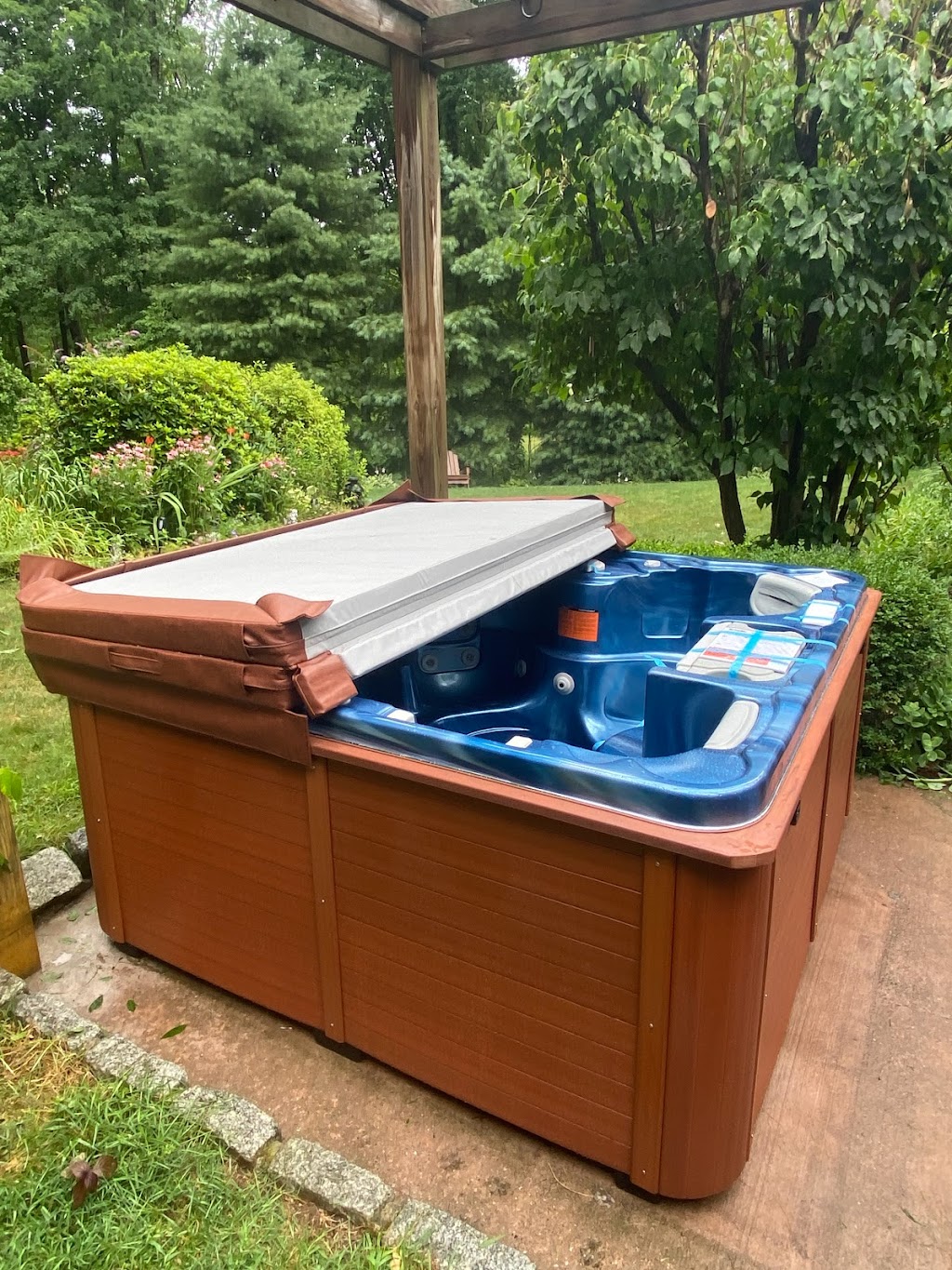 HOT TUB MOVERS | 160 Brookside Farms Rd, Newburgh, NY 12550 | Phone: (845) 926-7438