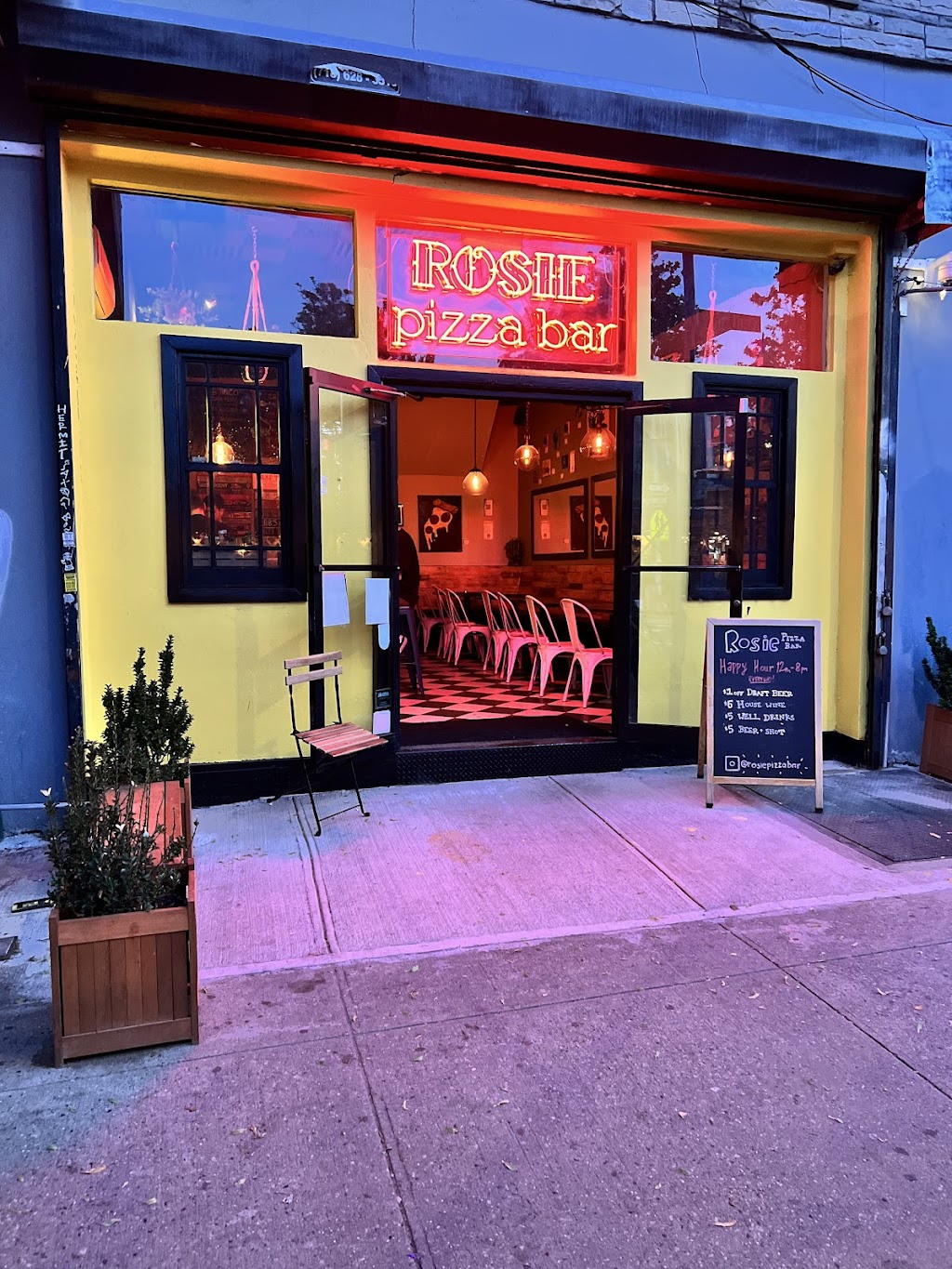 Rosie Pizza Bar | 128 Central Ave, Brooklyn, NY 11221 | Phone: (718) 440-4369