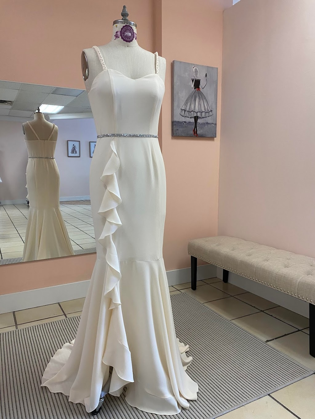 Margarytas Dress Studio | 409 W County Line Rd Unit 4, Hatboro, PA 19040 | Phone: (267) 824-5454