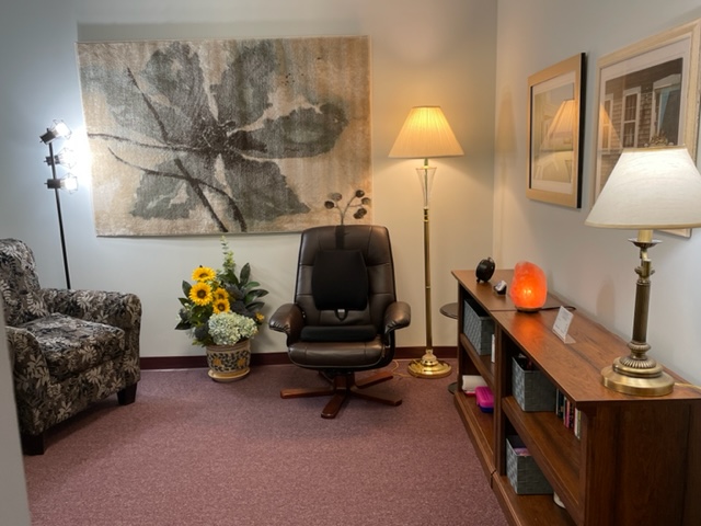 Women Reshaping Lives, LLC, Counseling Practice | 540 Hopmeadow St, Simsbury, CT 06070 | Phone: (860) 810-3915